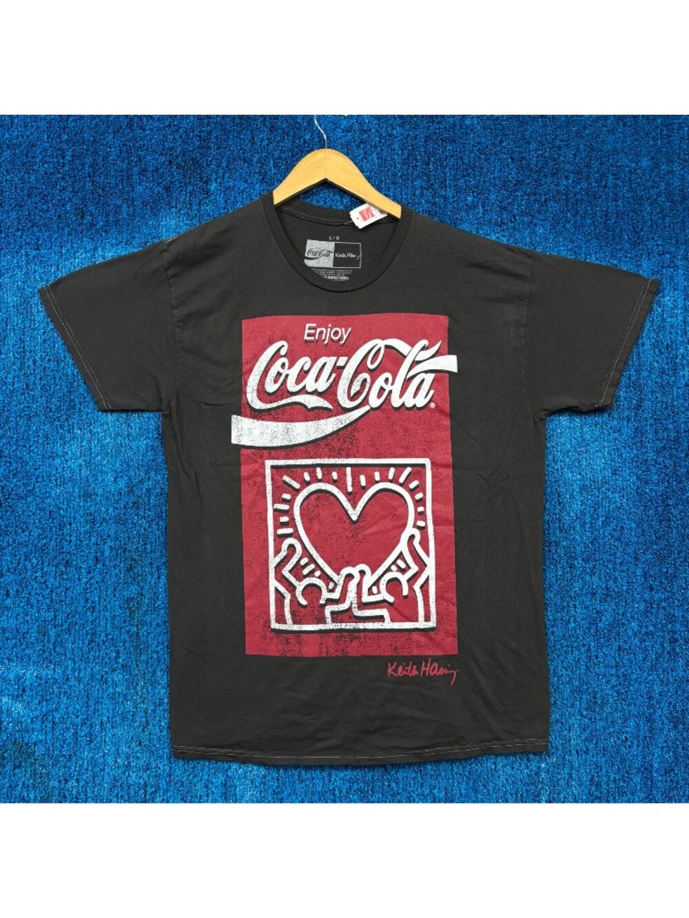 Keith Haring x Coca-Cola Graphic T-Shirt Size Large